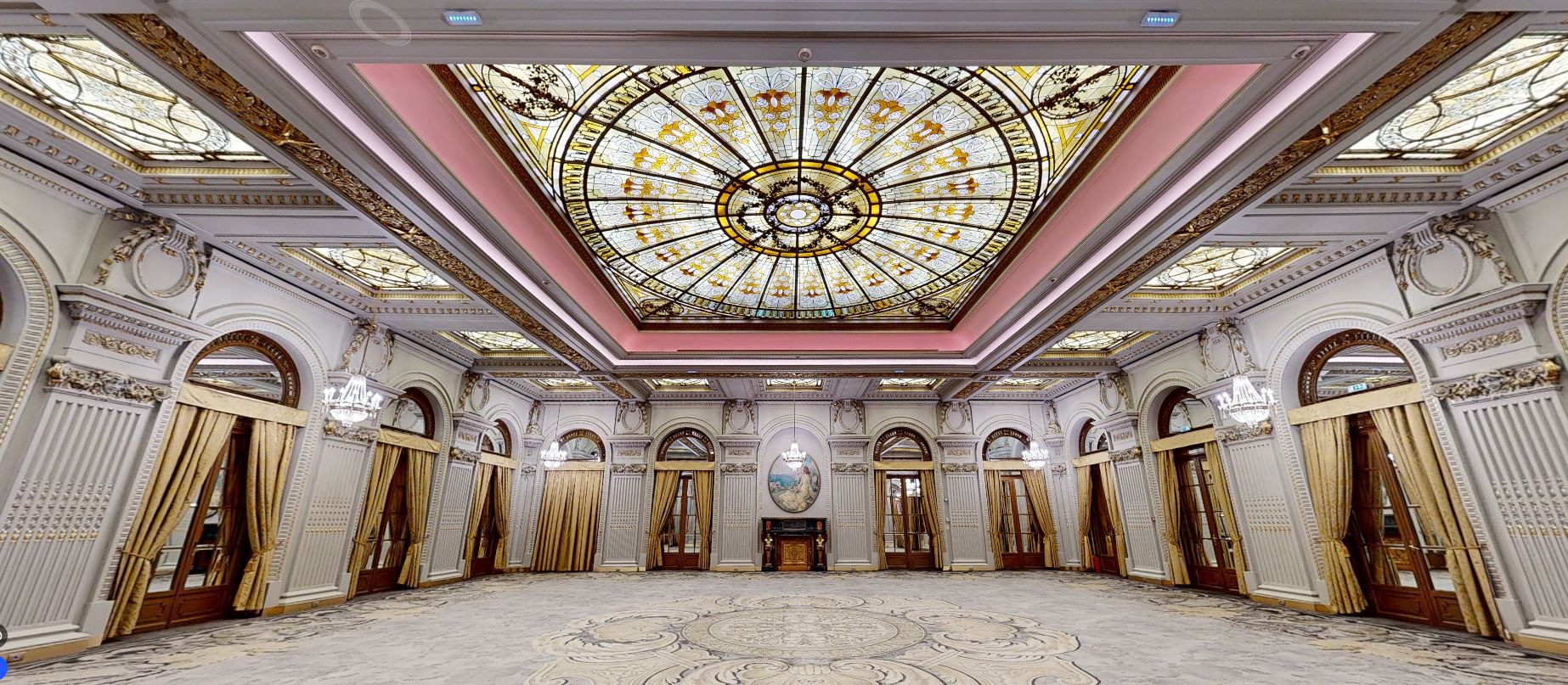 Sala Le Diplomate
